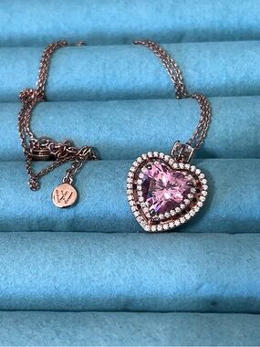 Charles Winston Bella Luce Heart Halo necklace